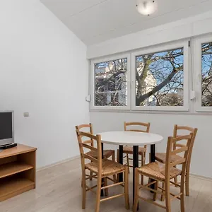 Rona Volta Apartment Pula