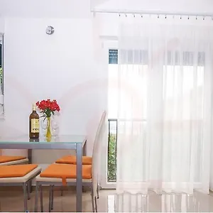 Stari Dvori Apartman